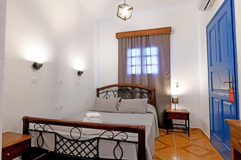 Lunar Santorini Hotel Perissa  Exterior foto